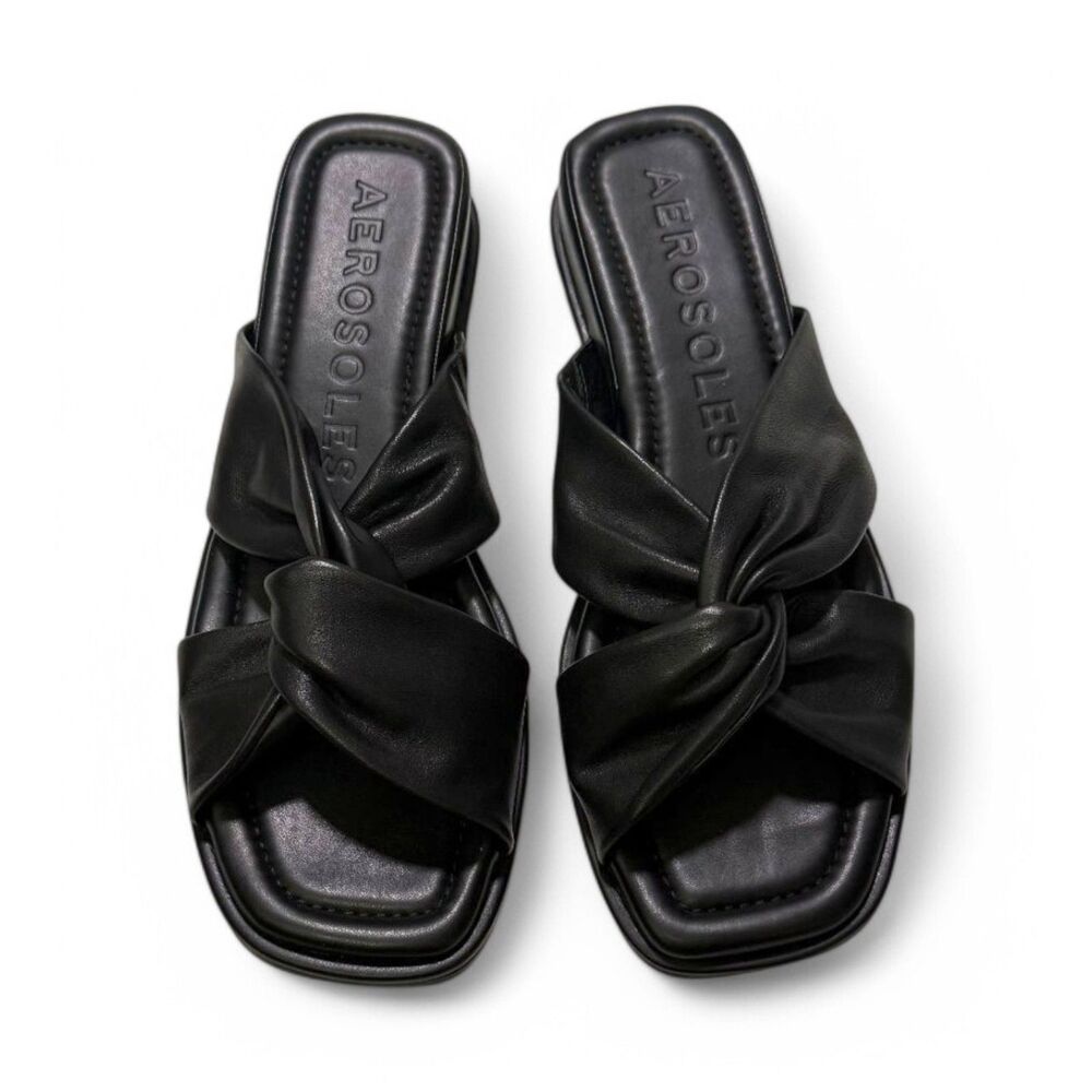 AEROSOLES "Brady" Black Leather Sandals, NEW! Size 11M